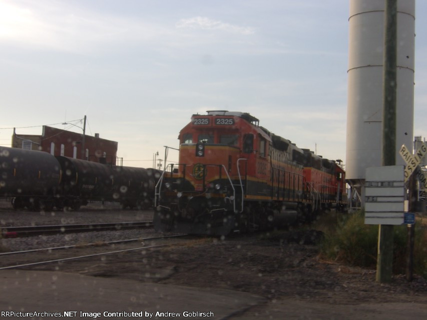 BNSF 2325